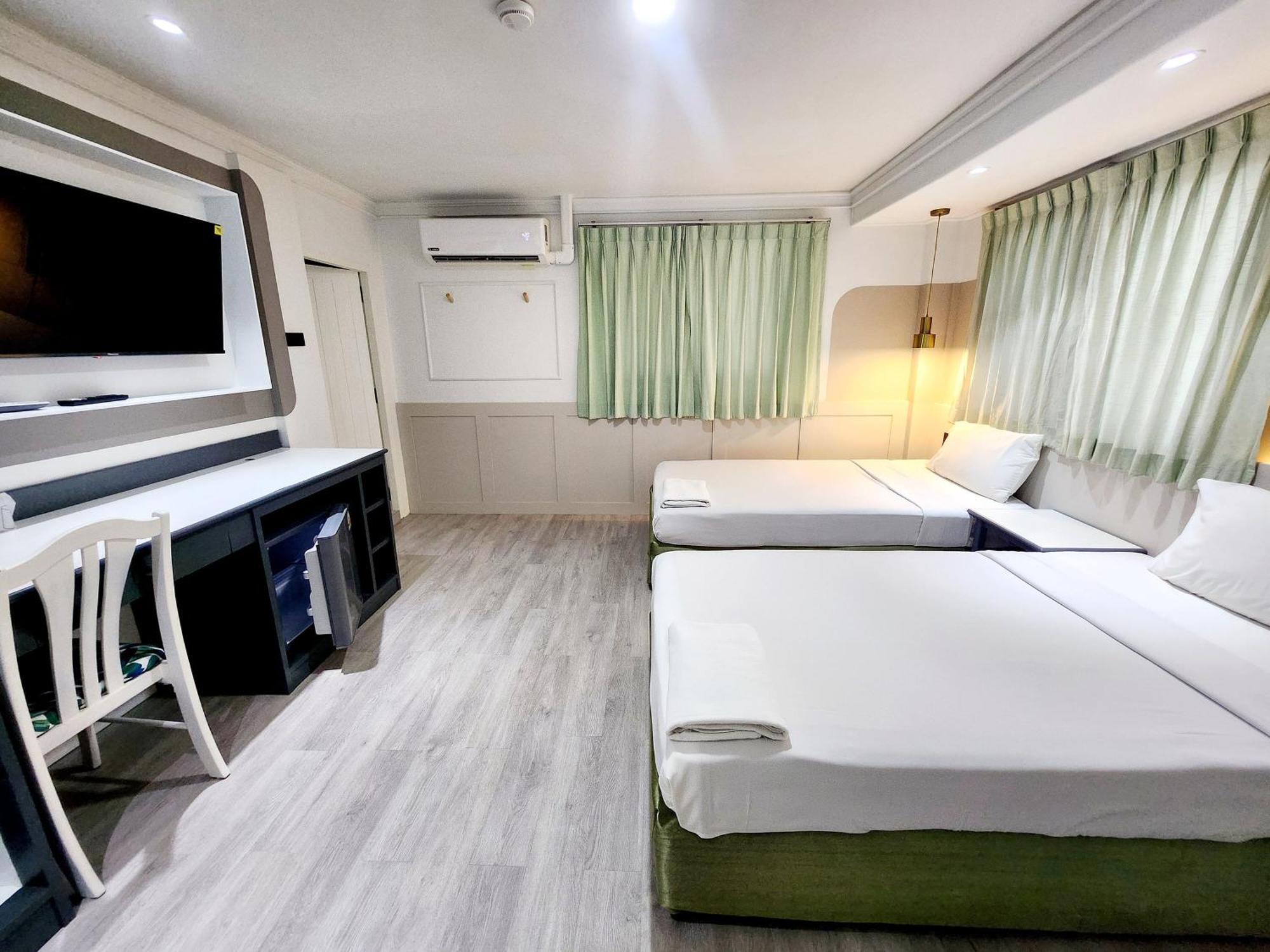 Seatel Phuket, Patong Beach Extérieur photo