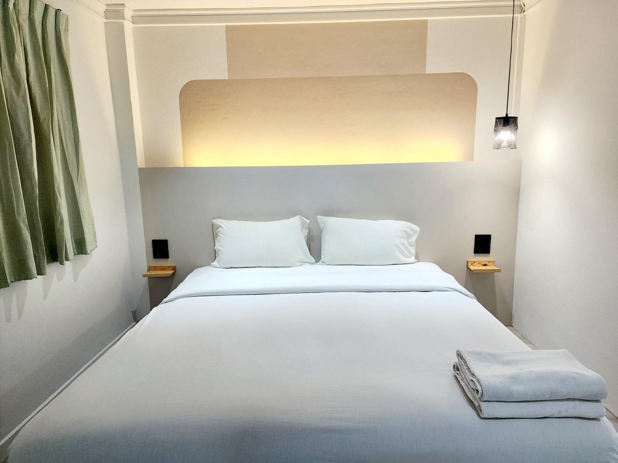 Seatel Phuket, Patong Beach Extérieur photo