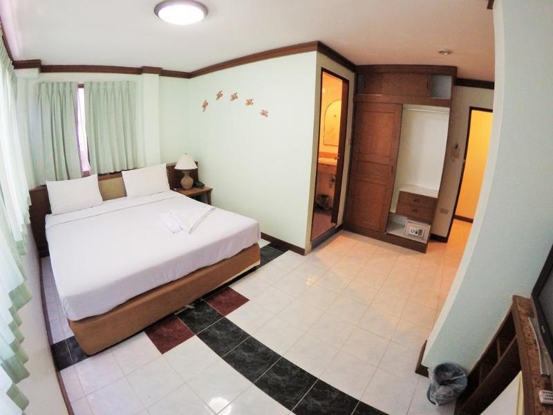 Seatel Phuket, Patong Beach Extérieur photo