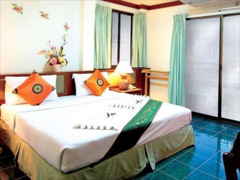 Seatel Phuket, Patong Beach Extérieur photo