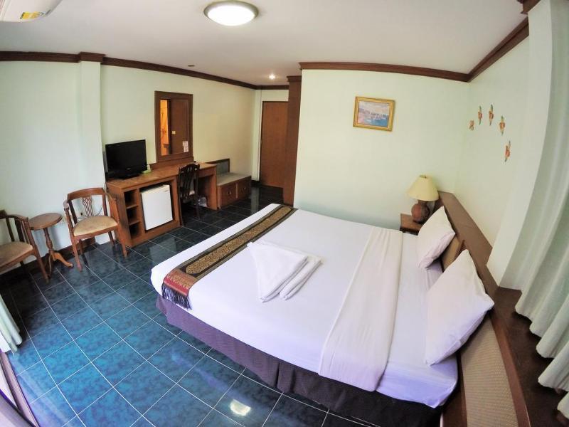 Seatel Phuket, Patong Beach Extérieur photo